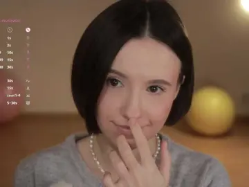 Bongacams Sex Cam of -FemaleEssence-