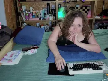 Julia-79 from bongacams