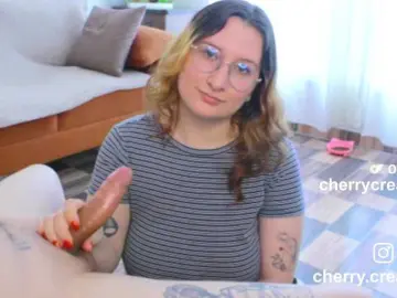 Bongacams Live Sex Cam of milkxangelx