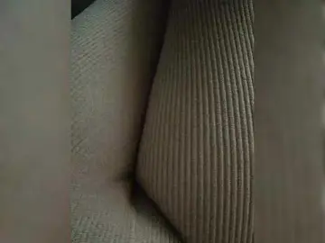 Bongacams Free Porn Cam of Icequeen0