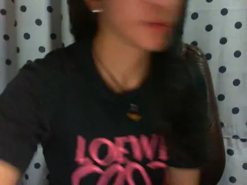 Cyah2 from bongacams