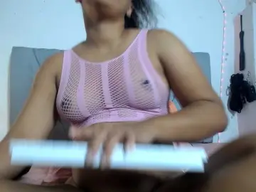 Bongacams Sex Chat of Franci-hot4