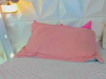 Bongacams Adult Webcam of cutelatinaxxx