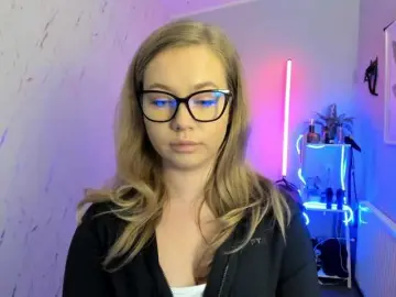 Bongacams Watch Live Sex Cams of hollyBB