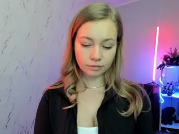 Bongacams Sex Cam of hollyBB