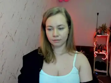 Bongacams Free Porn Cam of hollyBB