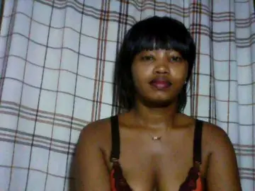 kylie11 from bongacams