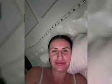 Bongacams Free Live Porn of Violet888