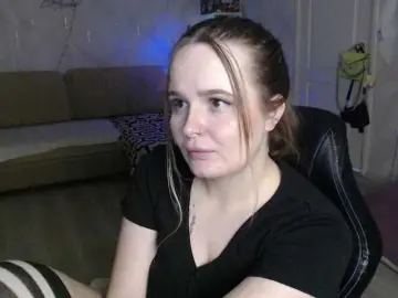 Bongacams Watch Live Sex Cams of Lizzi-Peach