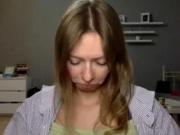 Bongacams Best live sex cam show of kissMillie