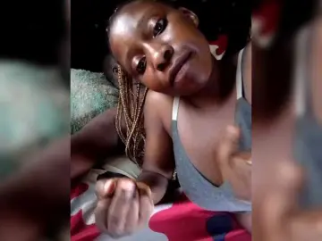 Bongacams Watch Live Sex Cams of Faithfulfaith4447