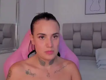 Bongacams Watch Live Sex Cams of Susan-sweet