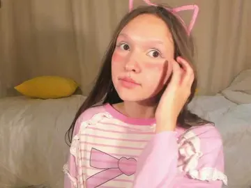 Bongacams Adult Video Chat of Cute-Lolly