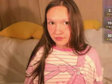 Bongacams Live Sex of Cute-Lolly