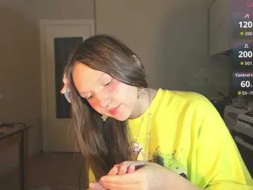 Bongacams Live Sex of Cute-Lolly