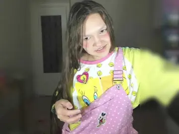 Bongacams Live Sex of Cute-Lolly