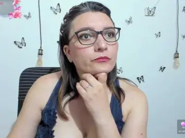 Bongacams Free Porn Cam of Amie-Adams82