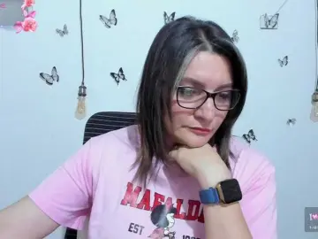 Bongacams Sex Chat of Amie-Adams82