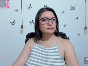 Bongacams Adult Webcams of Amie-Adams82