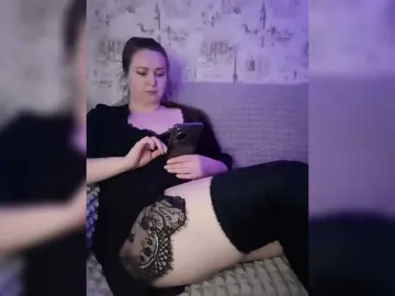 Karelochka from bongacams