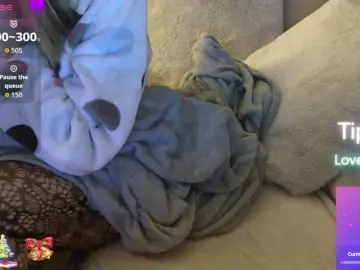 Bongacams Live Sex Cam of LISACAM2CAM