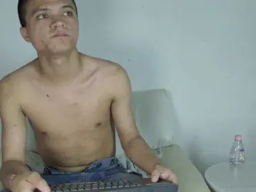 Bongacams Sex Cam of aly-n-seba