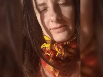 Bongacams Live Sex Cam of Erine9900