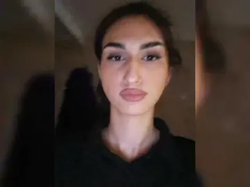 Bongacams Live Sex Cam of ConnieSmile