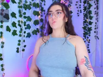 Samii-Evans from bongacams