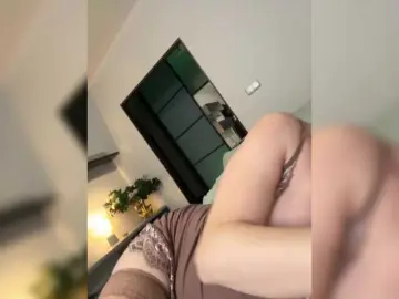 Bongacams Watch Live Sex Cams of Ledi1