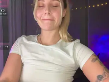 Bongacams Live Sex Cam of Alicemiumur