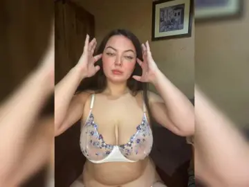 Bongacams Watch Live Sex Cams of 3hotandyoung3