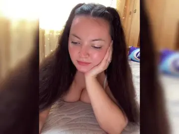 Bongacams Best live sex cam show of 3hotandyoung3