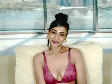 Bongacams Adult Webcam of ErroticStarr