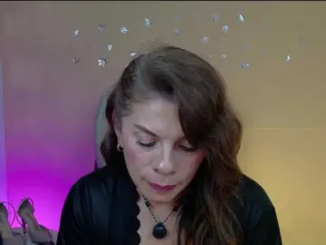 Bongacams Best live sex cam show of Quinn-Darly