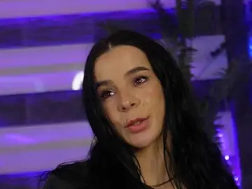 Bongacams Watch Live Sex Cams of Miss-Denisse