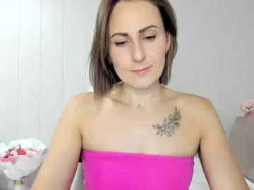 Kiza9 from bongacams