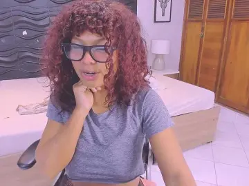 Bongacams Nude Webcam of NaomiSmiths