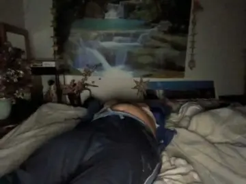 Bongacams Nude Webcam of DUMBHOEMELANIE