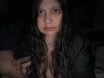 Bongacams Free Porn Cam of DUMBHOEMELANIE