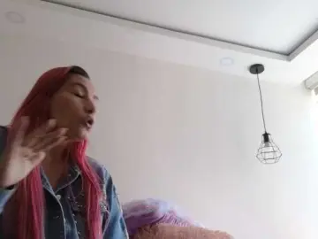 Bongacams Watch Live Sex Cams of carol-love1