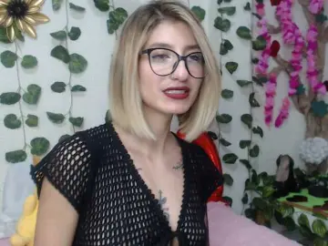 Bongacams Watch Live Sex Cams of 1kaii