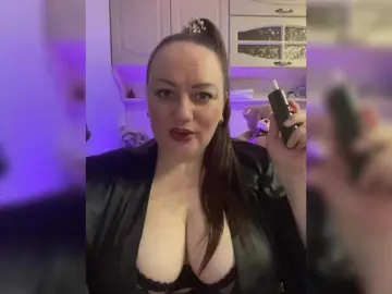 SweetyLiza from bongacams