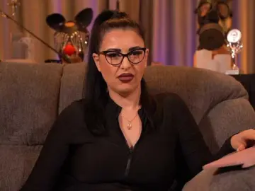 Bongacams Nude Webcam of KellyKent