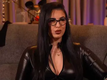 Bongacams Live Porn of KellyKent