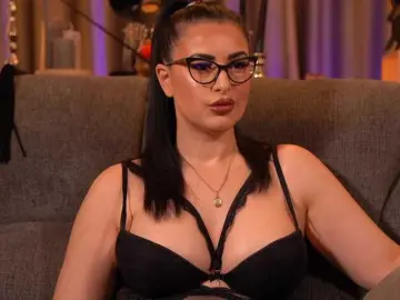 KellyKent from bongacams