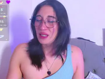 Bongacams Adult Video Chat of Red-moonn