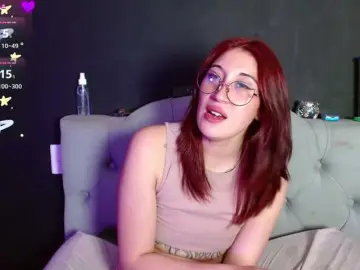 Bongacams Watch Live Sex Cams of Red-moonn