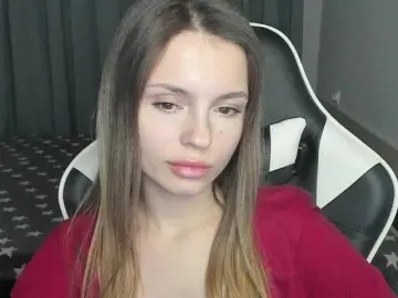 Bongacams Free Porn Cam of EmilySkout