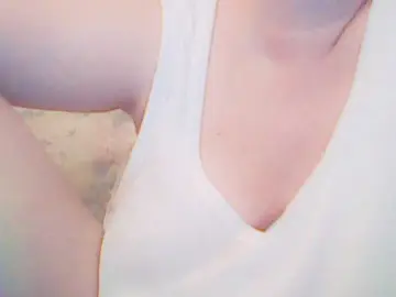 Bongacams Adult Video Chat of XMomentX1